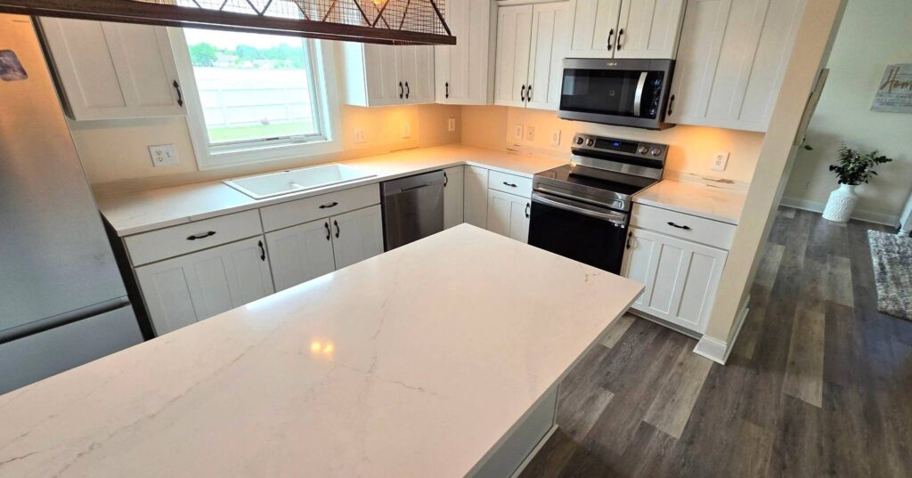 quartz-kitchen-countertop-installer-rossford-TCC