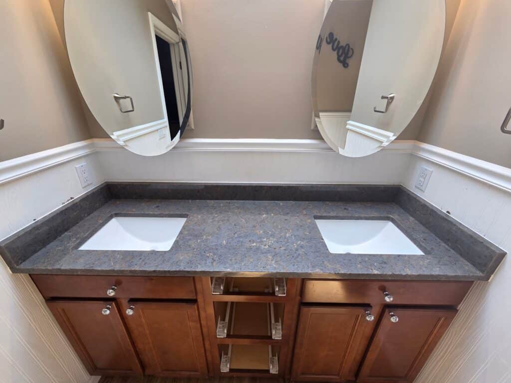 bathroom-countertop-installer-maumee-tcc-1