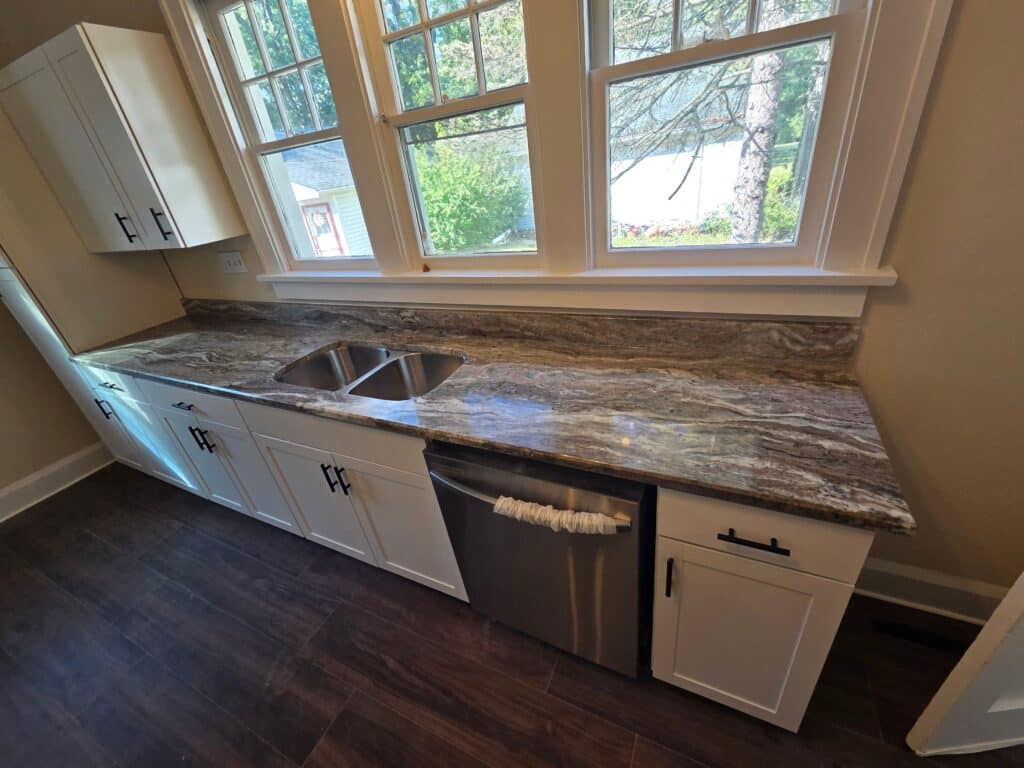 granite-countertop-installer-toledo-tcc-1